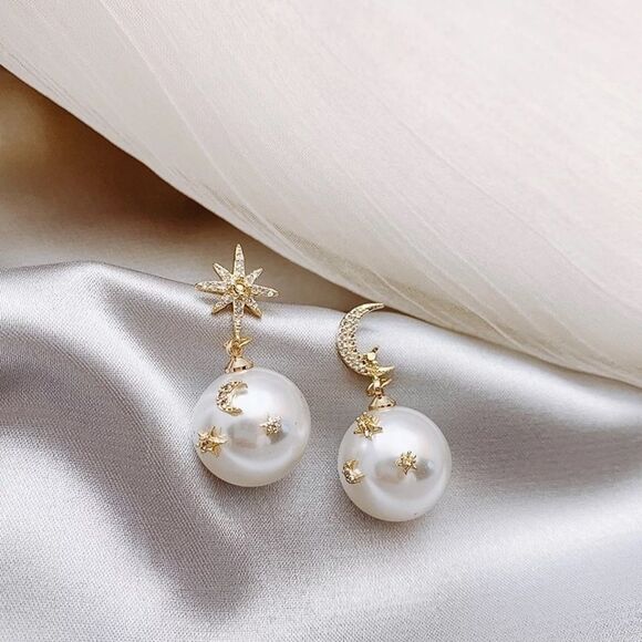 Free People Jewelry - ✨ Star and moon 🌙 pearl earrings